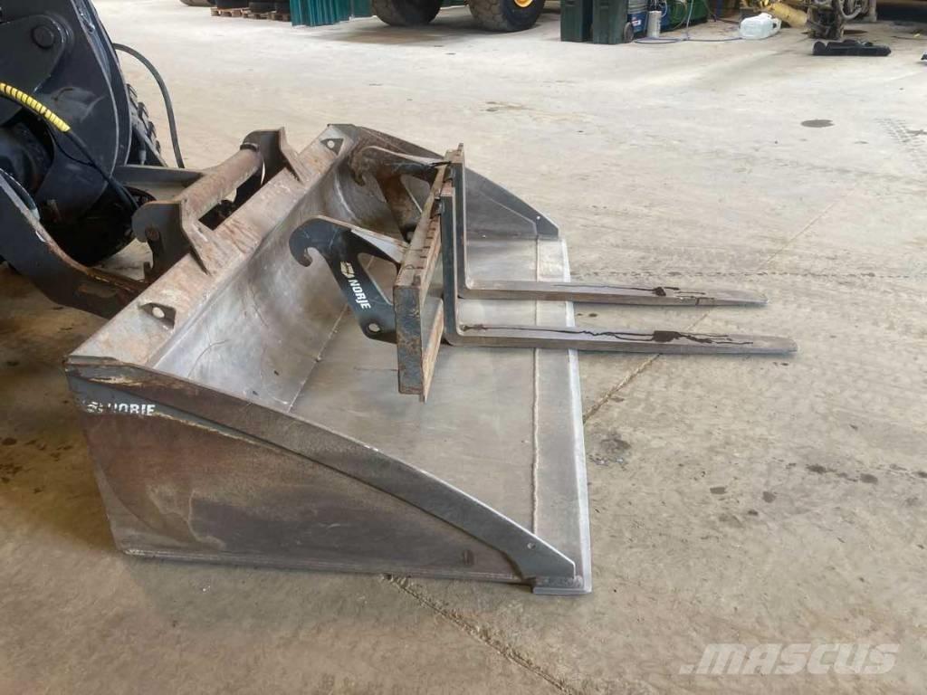 Volvo L30G/S Utovarivači na kotačima