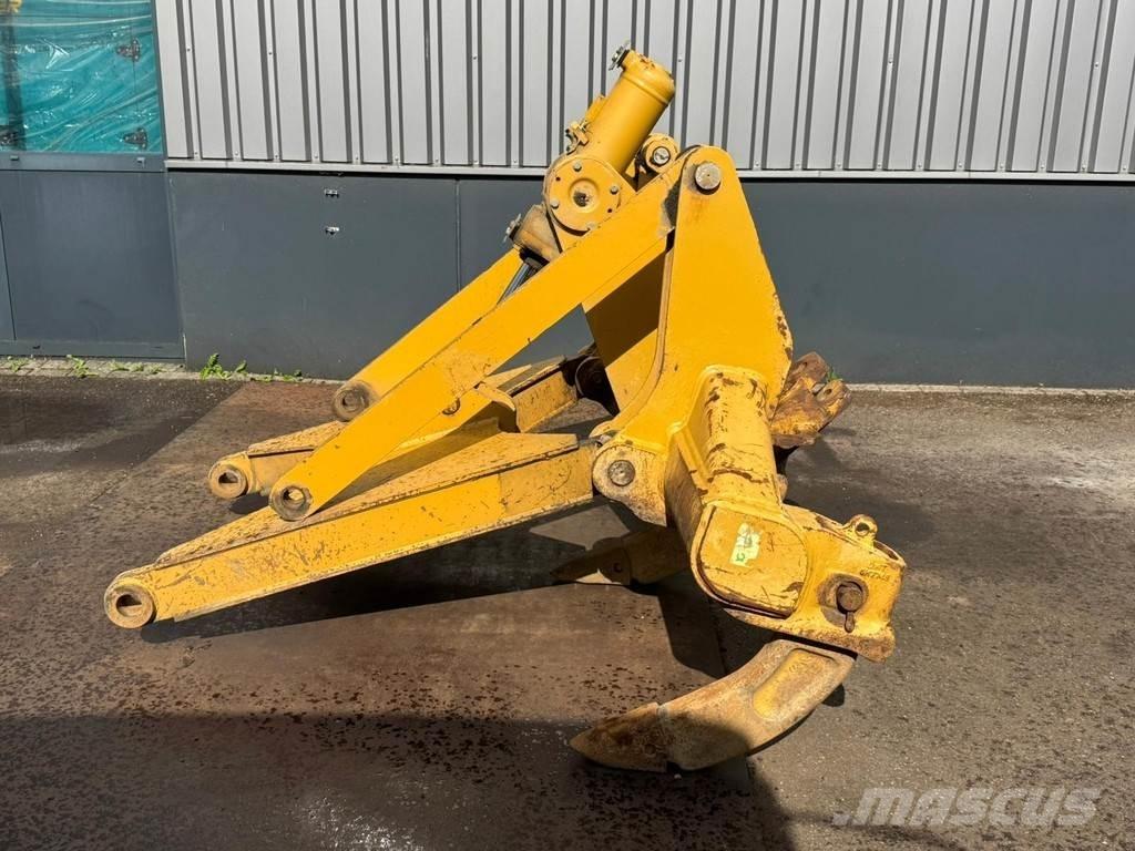 CAT D6R Ripper Ostale komponente