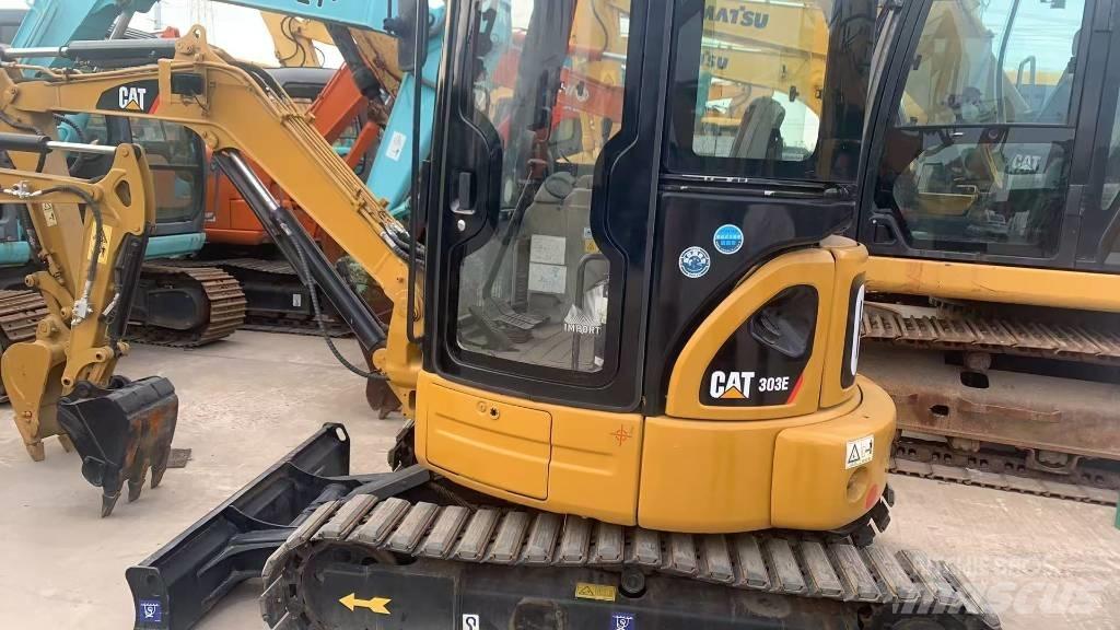CAT 303 Bageri gusjeničari