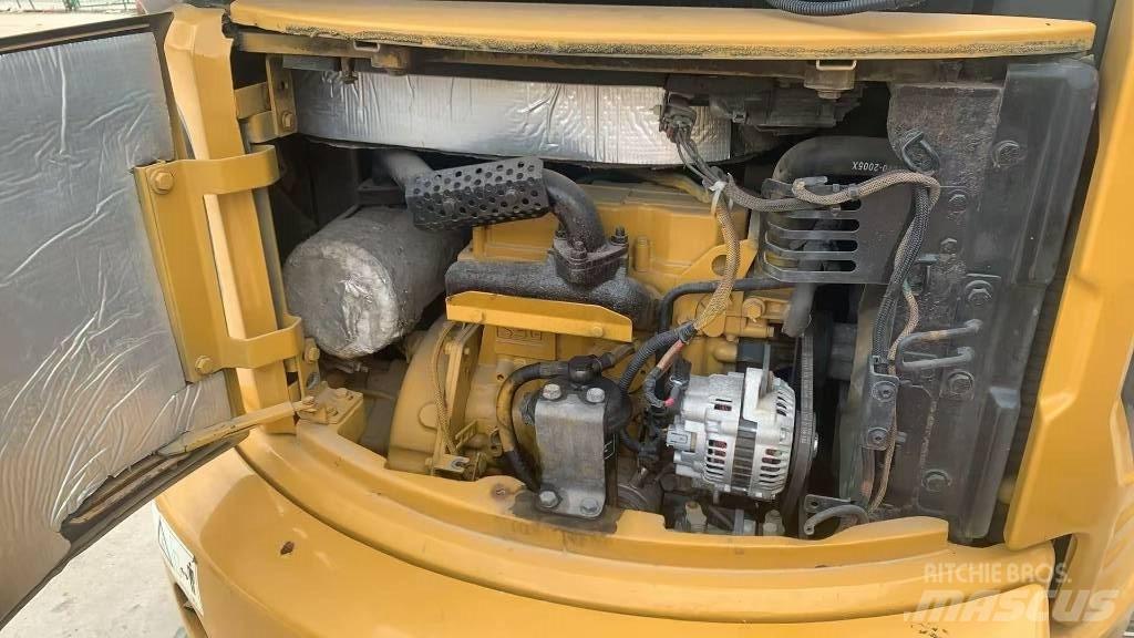 CAT 303 Bageri gusjeničari