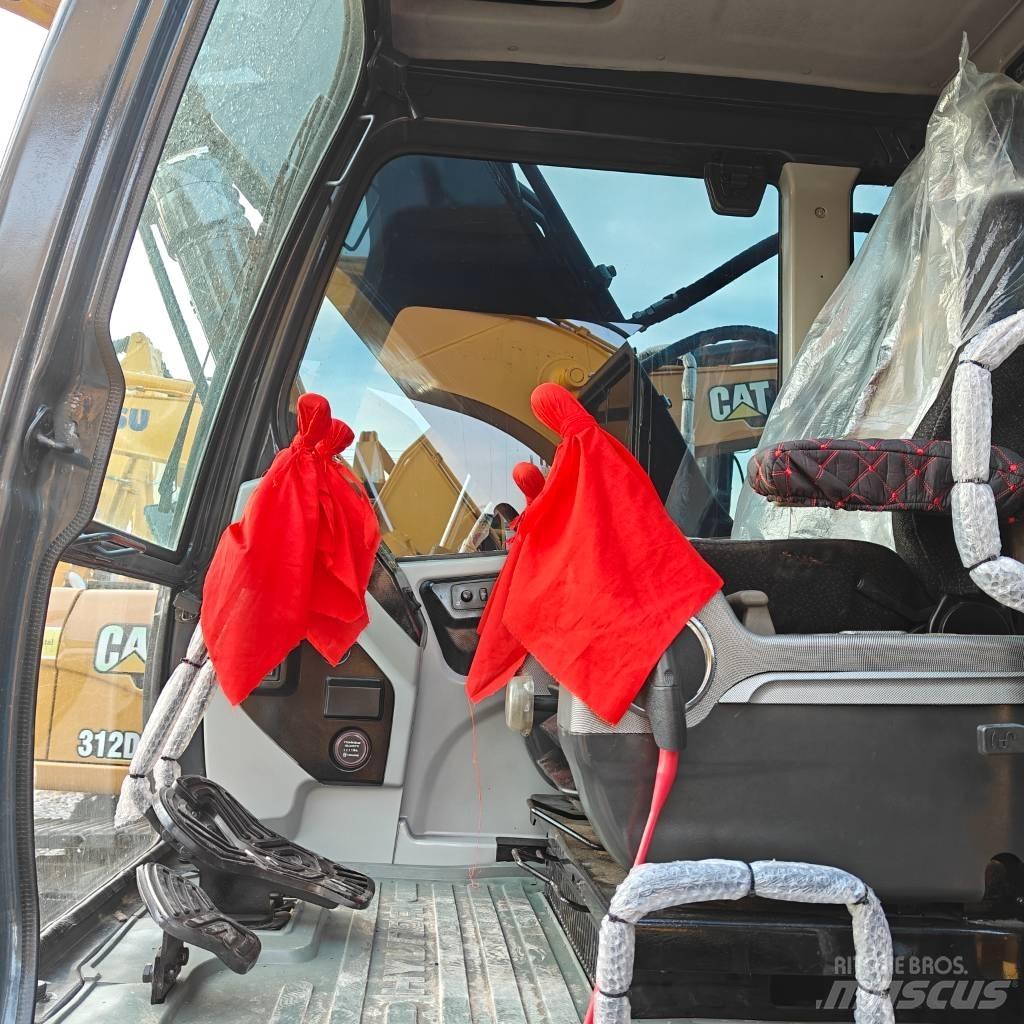 Hyundai 220VS Bageri gusjeničari