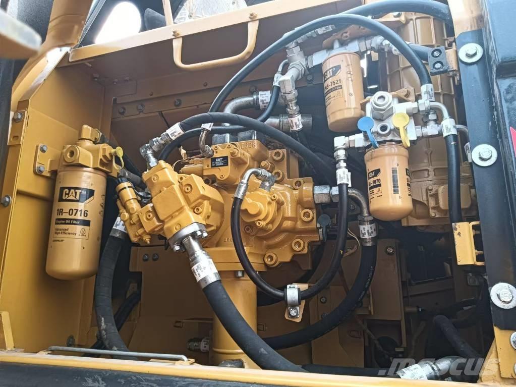 CAT 336 GC Bageri gusjeničari