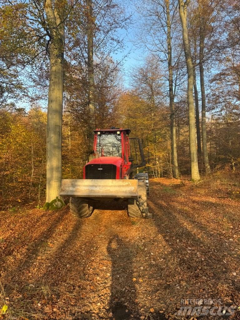 Komatsu 875 Forvarderi