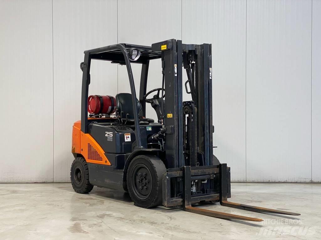 Doosan G25N-7 Plinski viličari