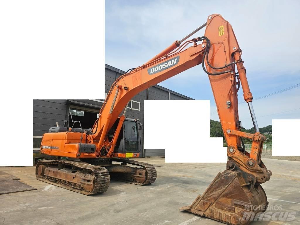 Doosan DX 300 LC-3 Bageri gusjeničari