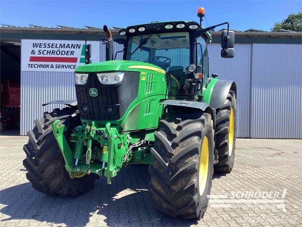 John Deere 6195 R Traktori