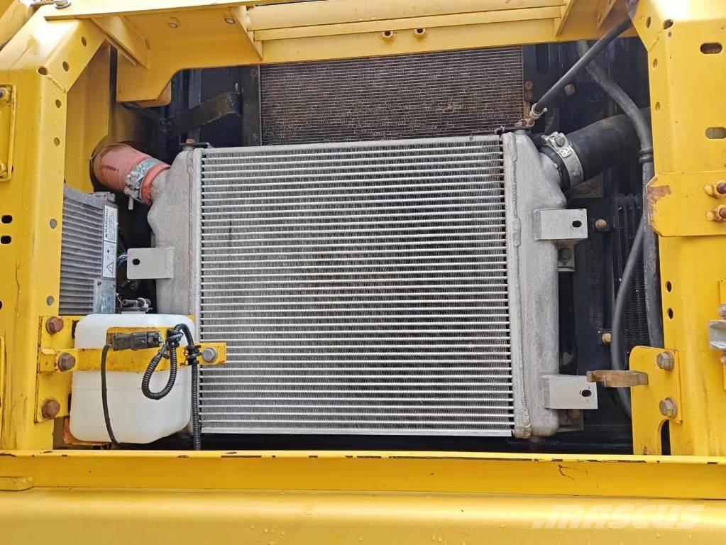 Komatsu PC 400-7 Bageri gusjeničari