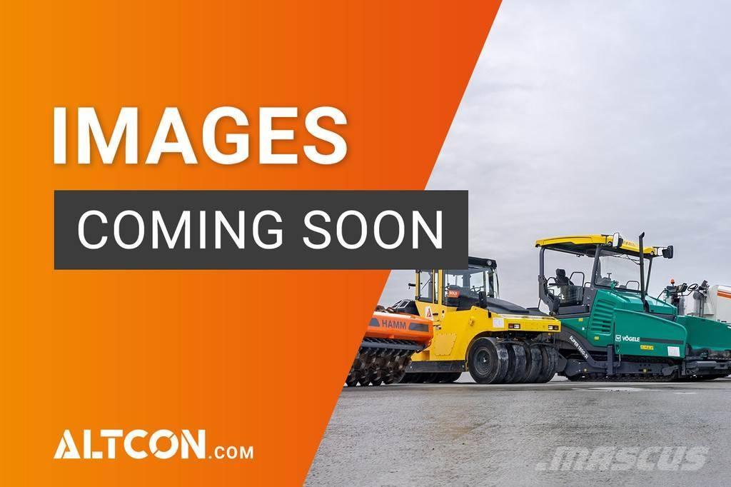 Ammann VP 2400 Gumeni valjci na kotačima