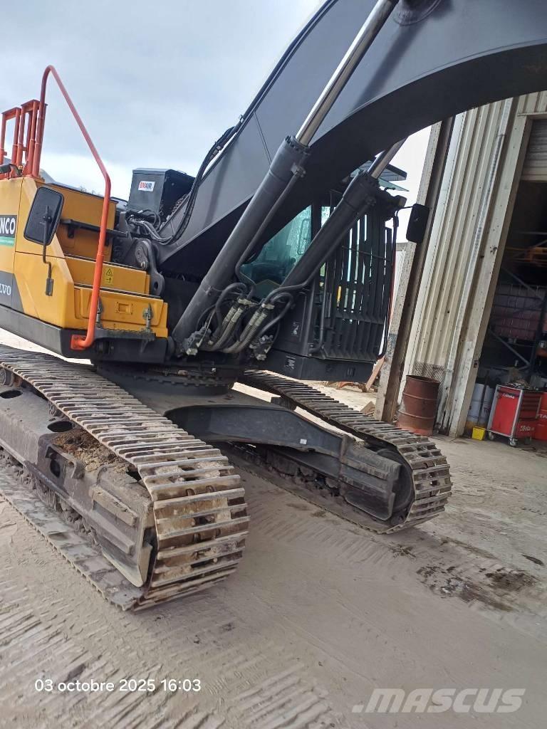 Volvo EC 300 EL Bageri gusjeničari