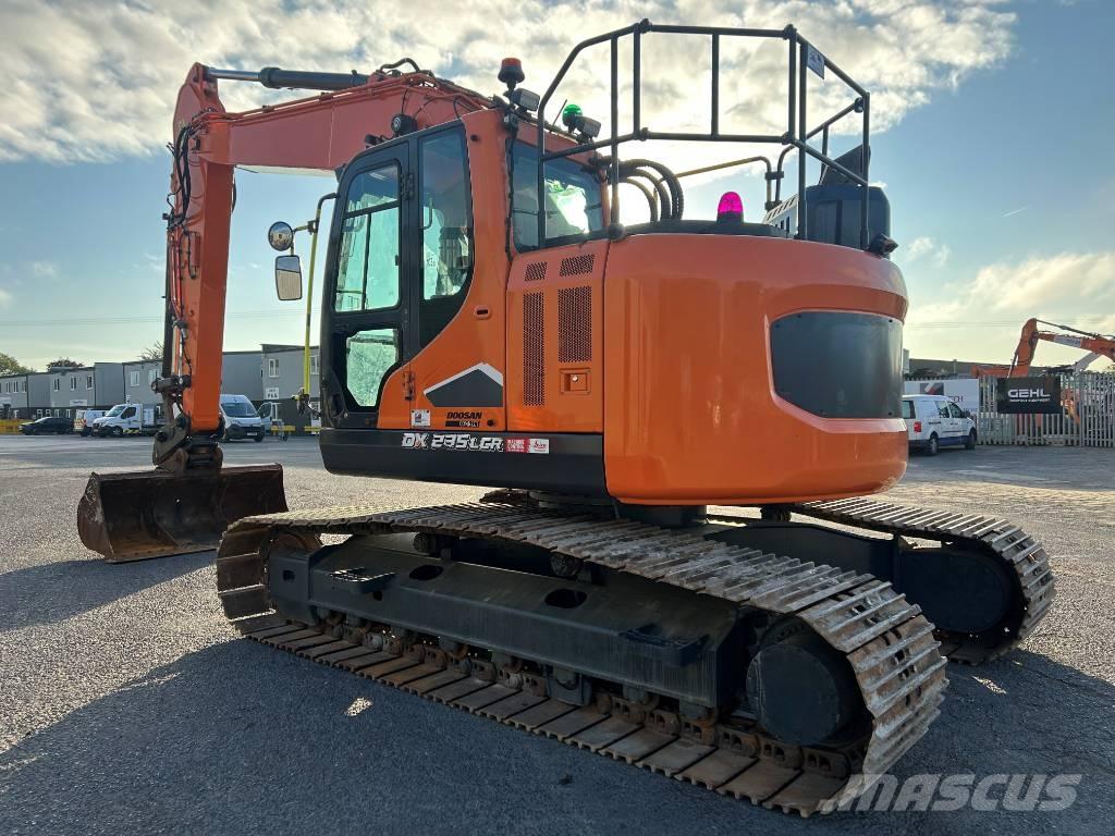 Doosan DX235LCR-7 Bageri gusjeničari