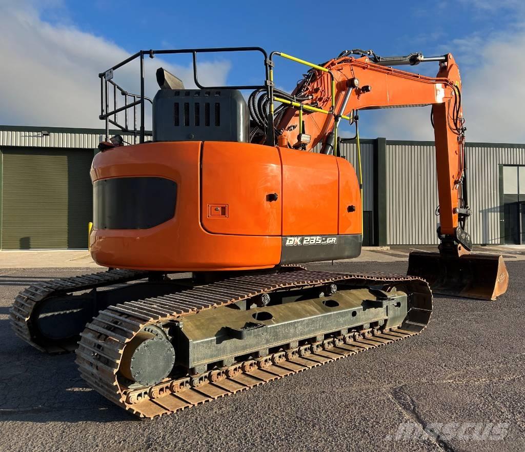 Doosan DX235LCR-7 Bageri gusjeničari