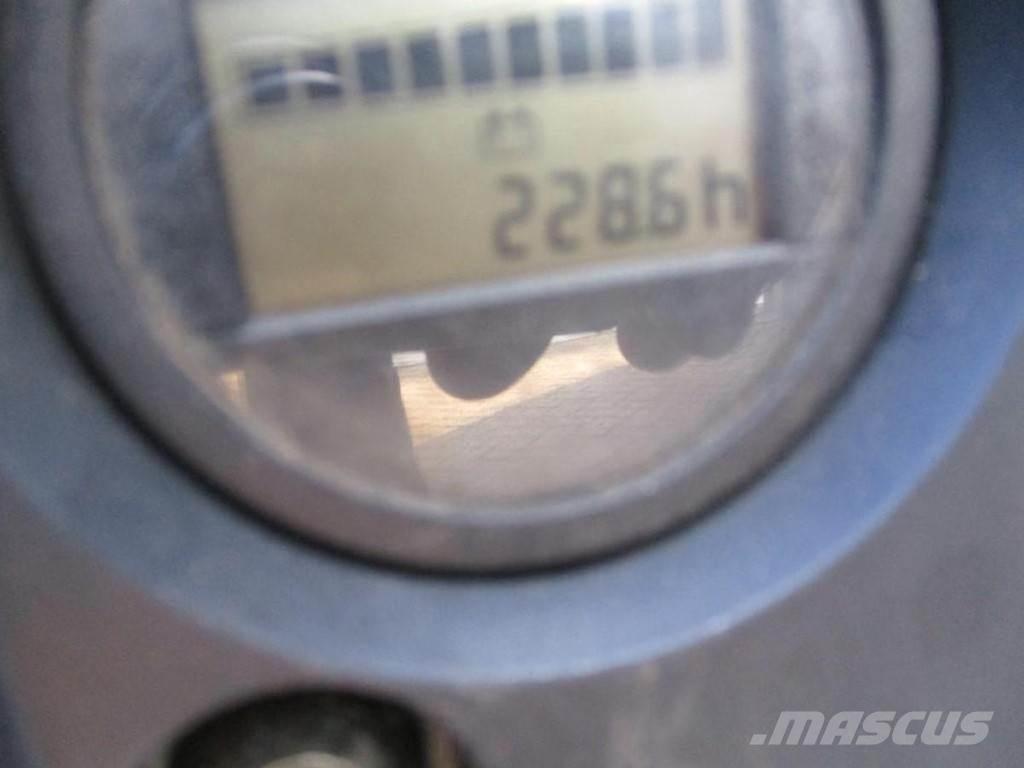Still EXU 16 Nisko podizni električni viličar