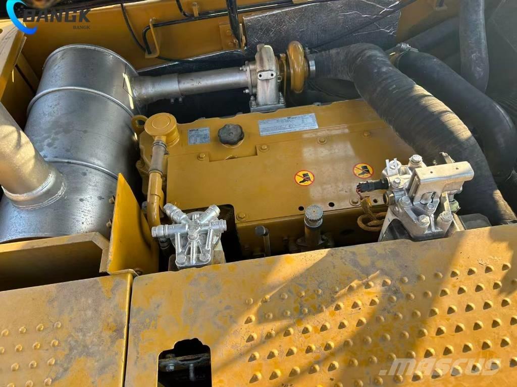 CAT 320 D 2L Bageri gusjeničari