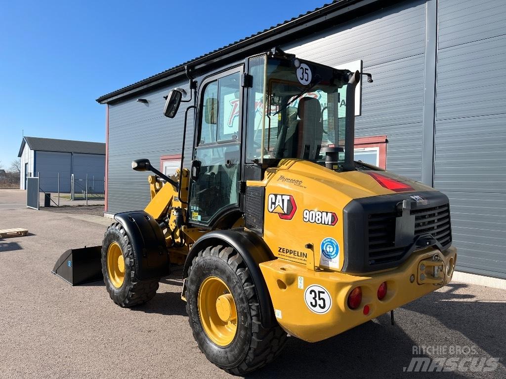CAT 908M-22 1670Tim Utovarivači na kotačima