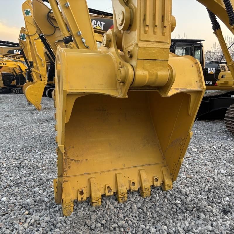 Komatsu PC 450 Bageri gusjeničari