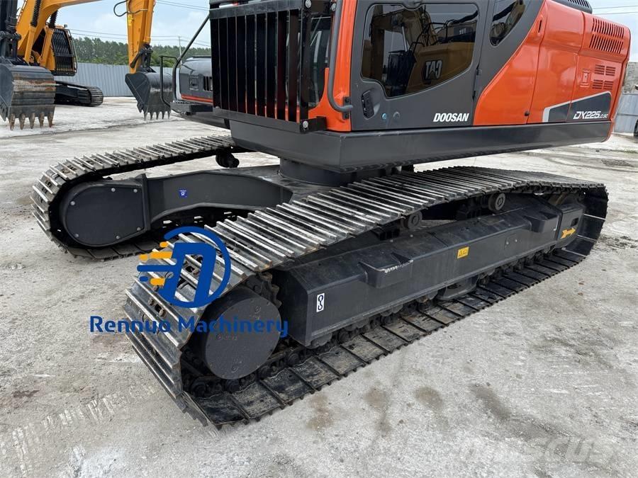 Doosan DX 225 LC-9C Bageri gusjeničari