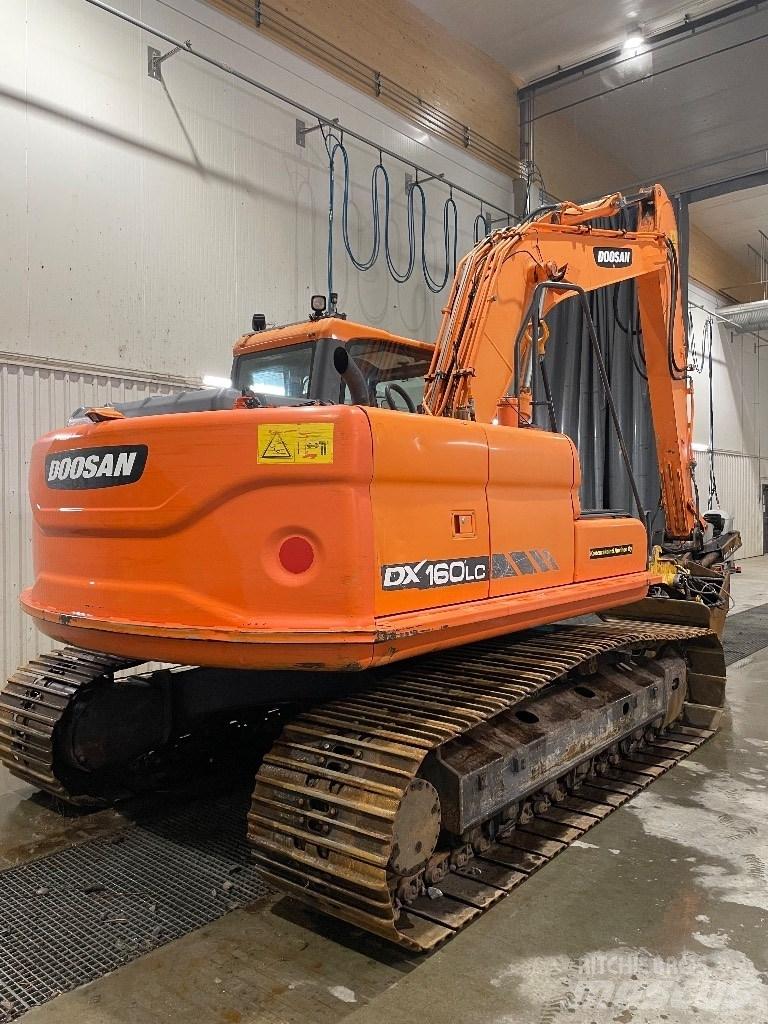 Doosan DX 160 Bageri gusjeničari