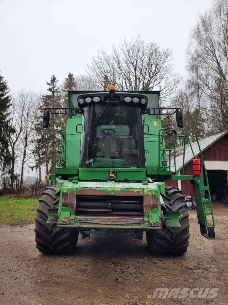 John Deere T 560 Kombajni
