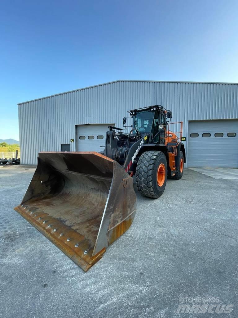 Doosan DL 320-7 Utovarivači na kotačima