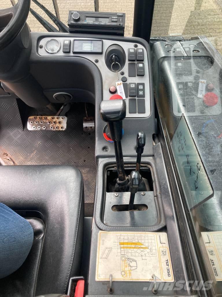 JCB TLT 35D 4x4 Teleskopski viličari