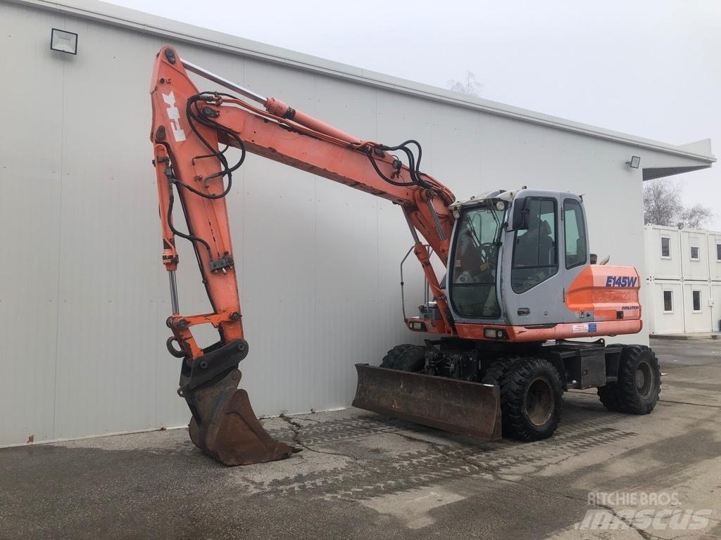 Fiat-Kobelco E 145 W Bageri na kotačima