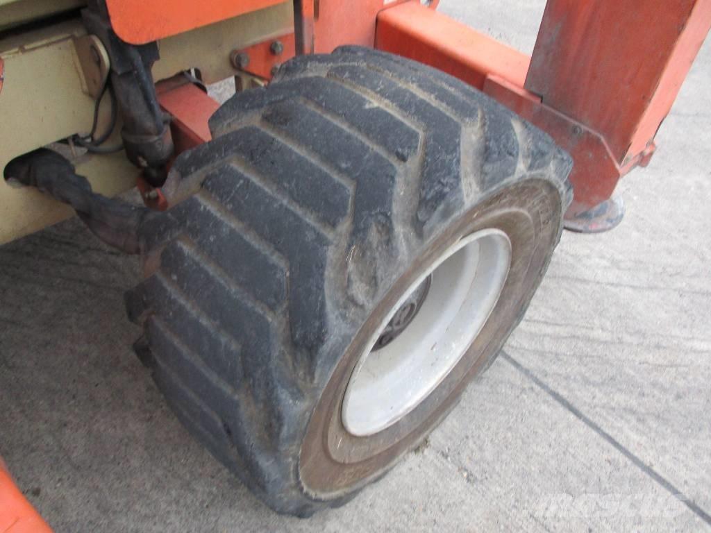 JLG 4394 RT (676) Škaraste platforme