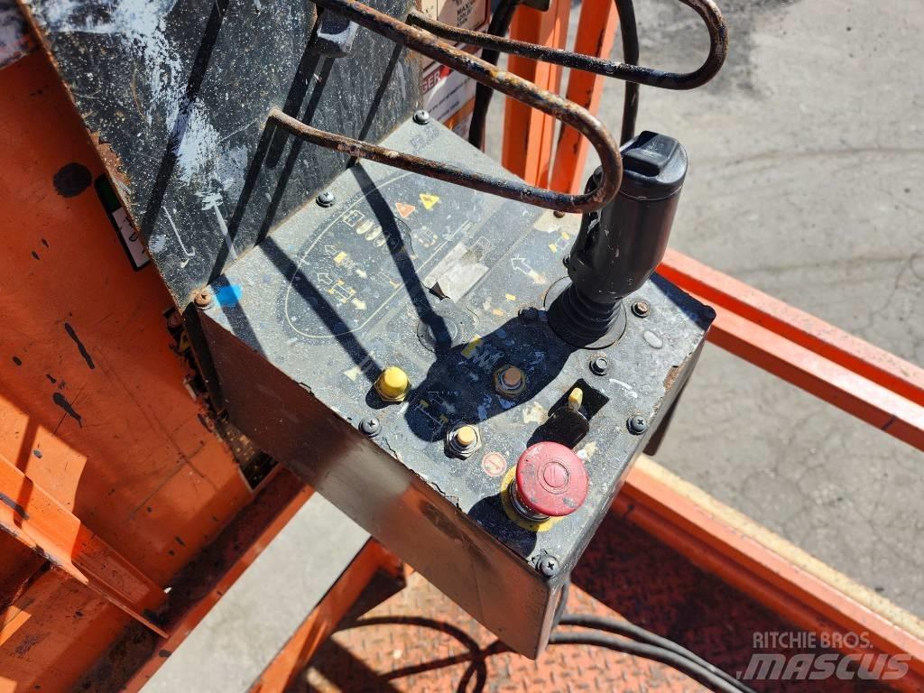 JLG 4069 LE Škaraste platforme