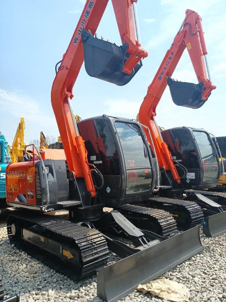 Hitachi ZX 70 Mini bageri <7t