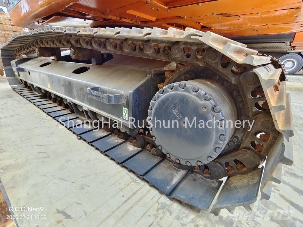 Doosan 225-7 Bageri gusjeničari