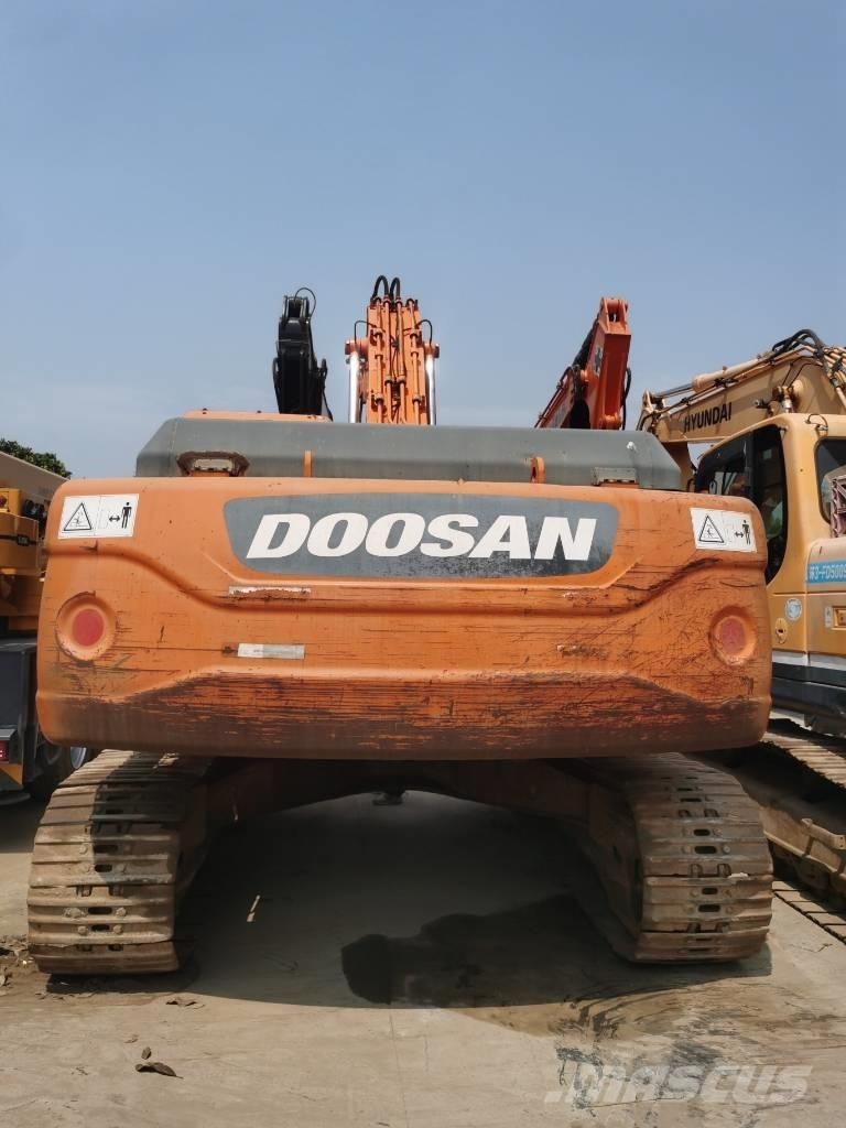 Doosan DX 300 LC--9C Bageri gusjeničari