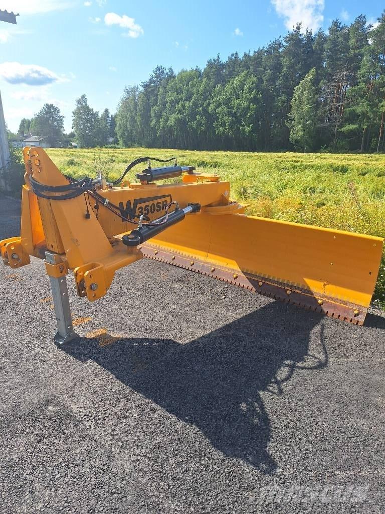 VM W 350 SR Plugovi za putove