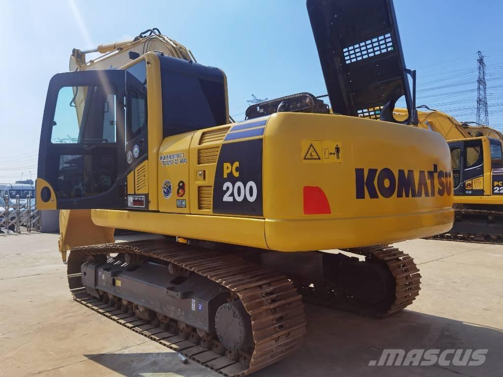 Komatsu PC 200-8 Bageri gusjeničari