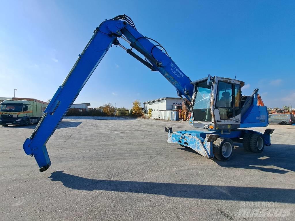 Fuchs MHL 320D Bageri za manipuliranje materijalom / otpadom