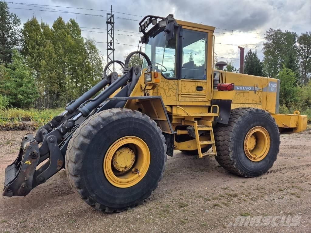 Volvo L 120 B Utovarivači na kotačima