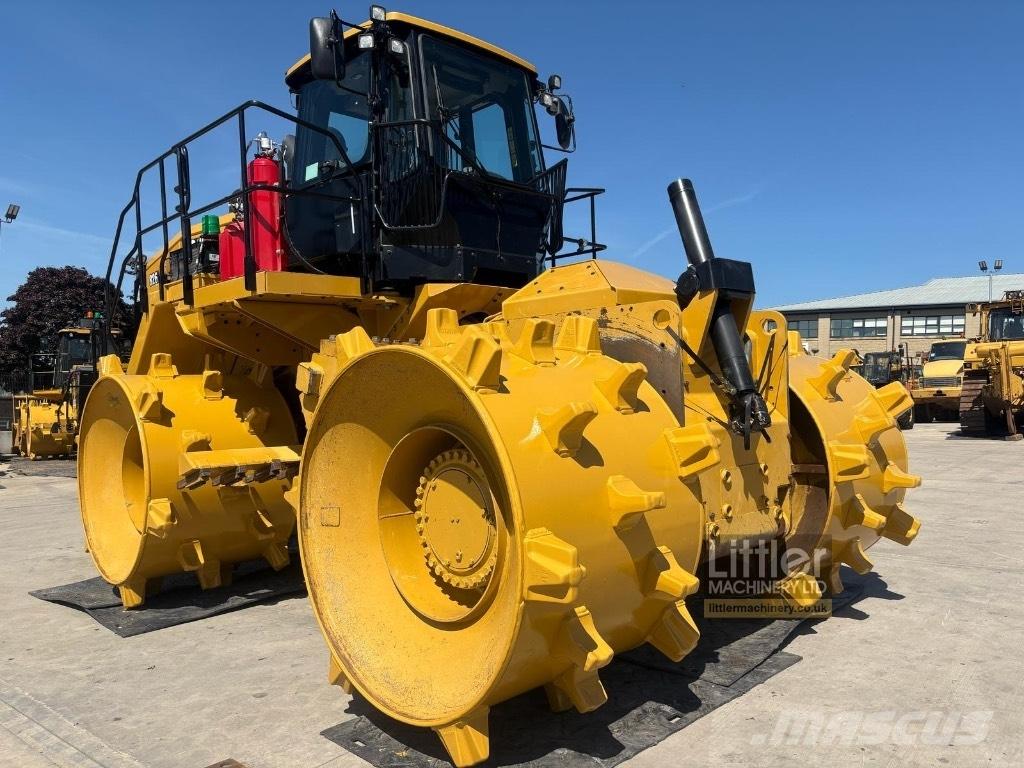 CAT 826 Kompaktori otpada