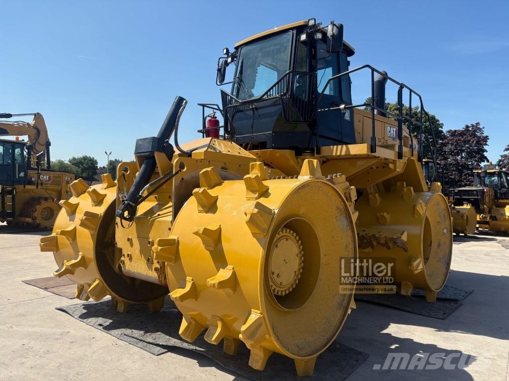 CAT 826 Kompaktori otpada