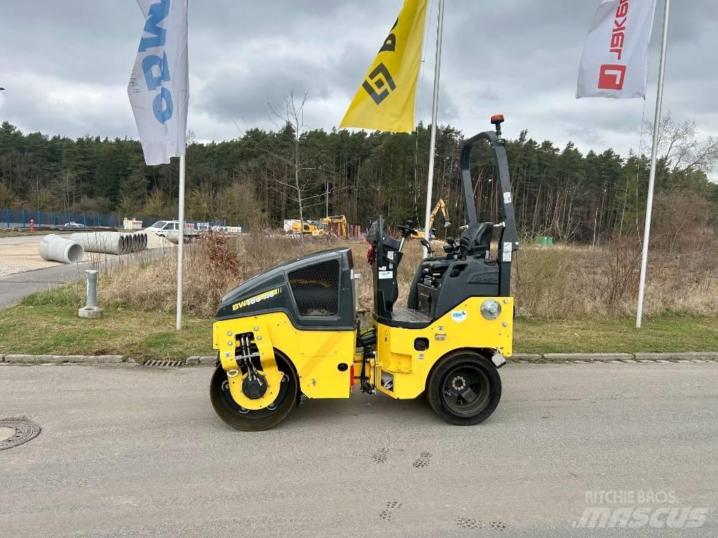 Bomag BW 100 AC-5 Valjci sa dvojnim bubnjem