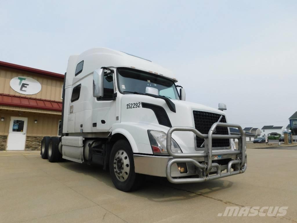 Volvo VNL Traktorske jedinice