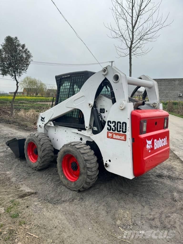 Bobcat S 300 Skid steer mini utovarivači