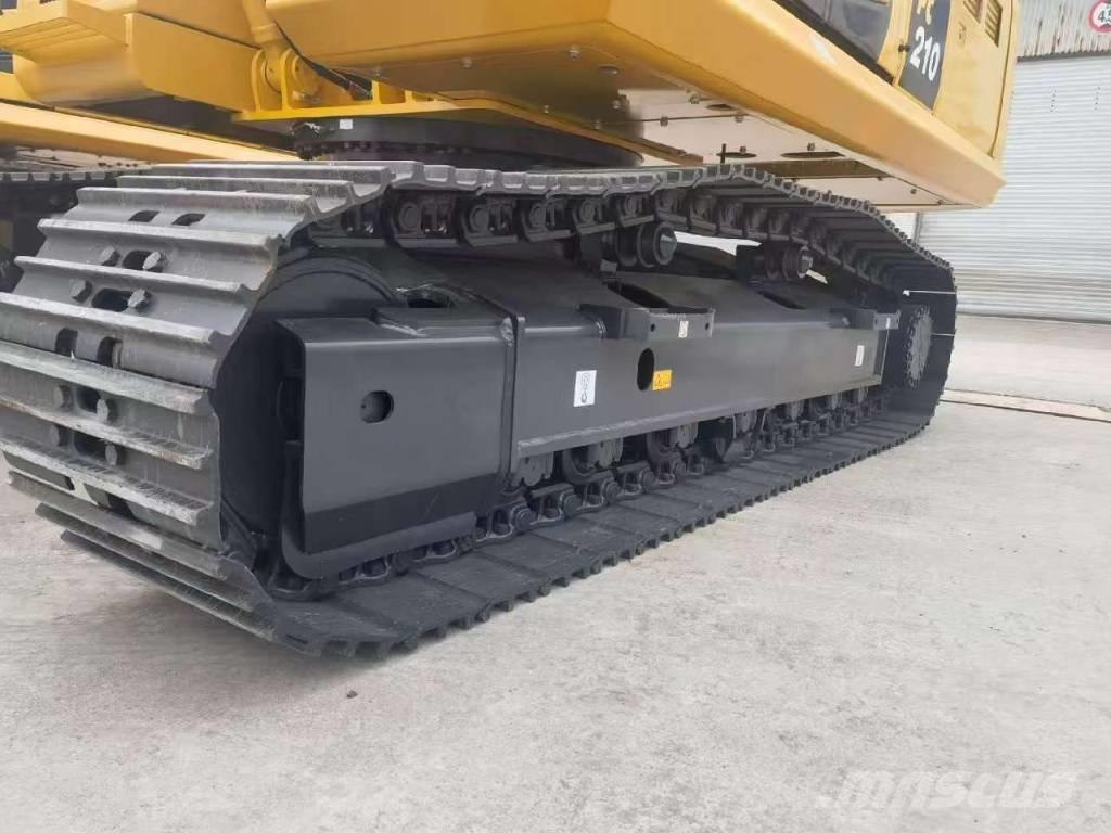 Komatsu PC 210 Bageri gusjeničari