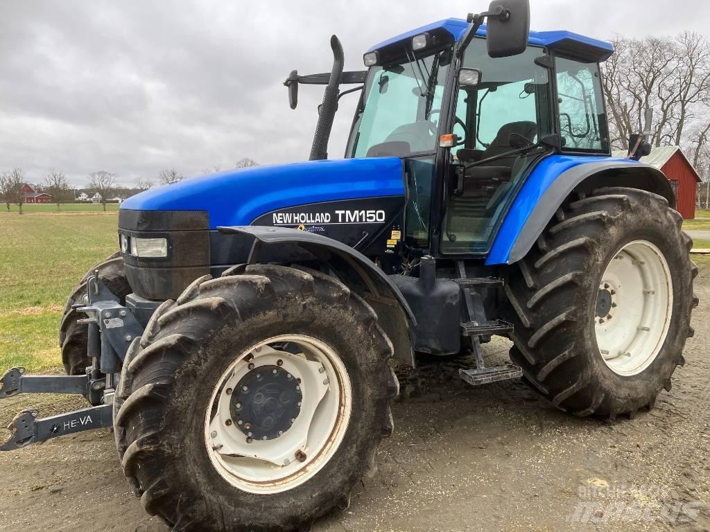 New Holland TM 150 Traktori