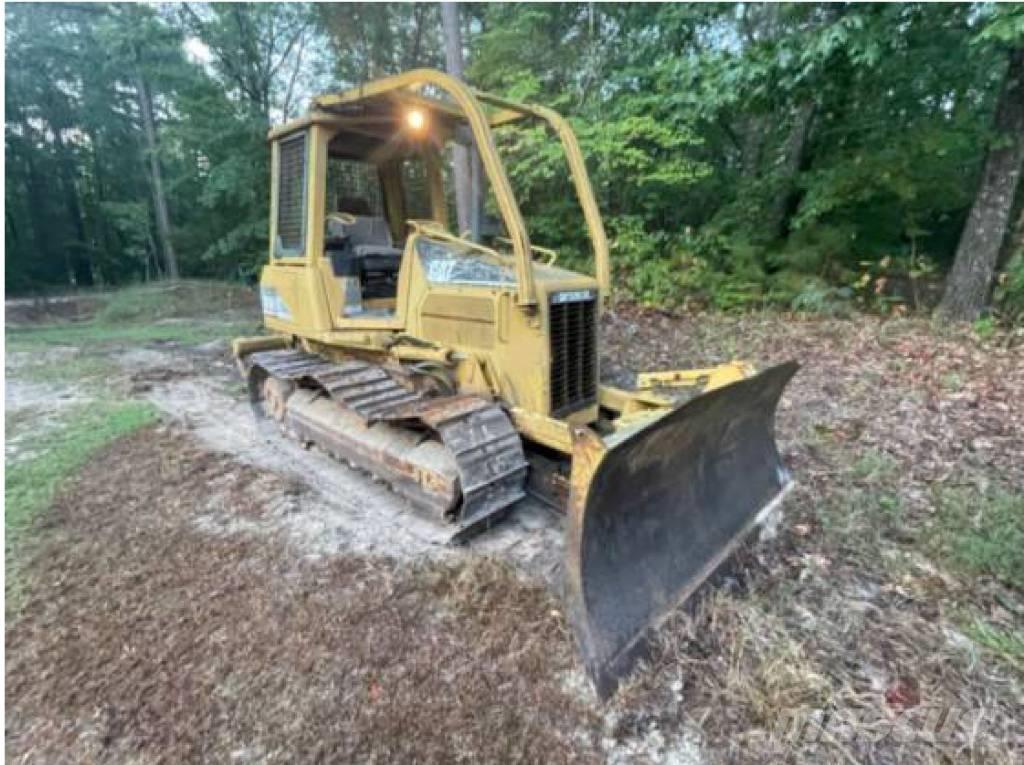 CAT D 5 G Buldožeri gusjeničari