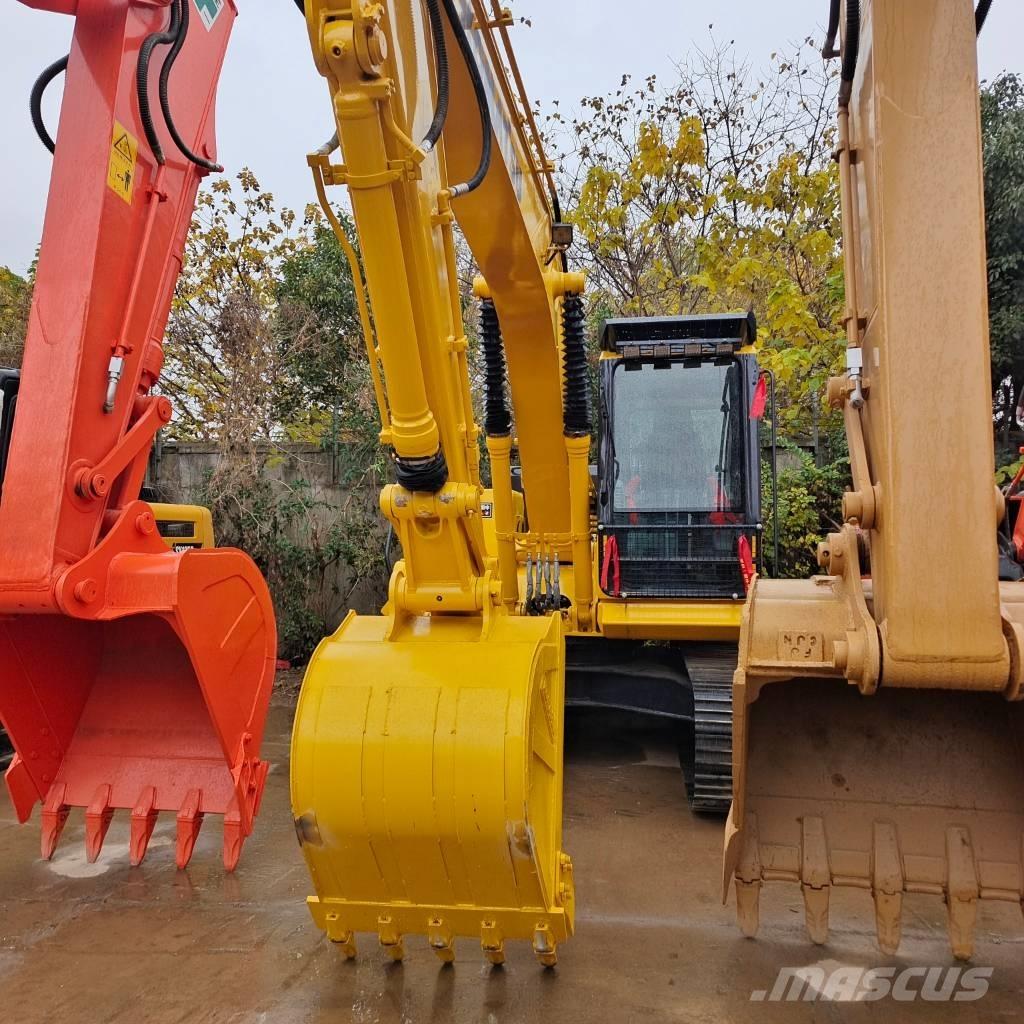 Komatsu PC 130 Bageri gusjeničari