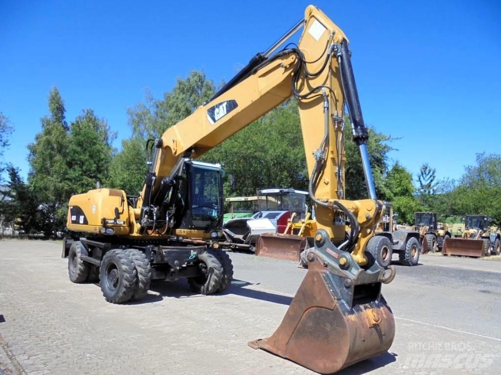CAT M 322 D Bageri na kotačima