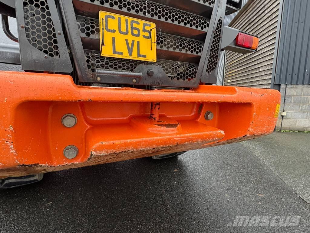 Hitachi ZW 220-5B Utovarivači na kotačima