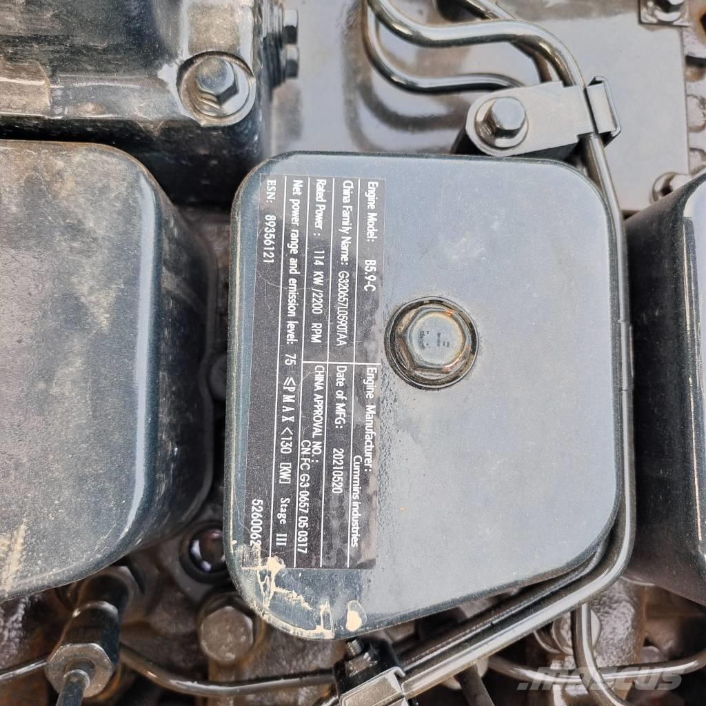 Hyundai 220LC Bageri gusjeničari