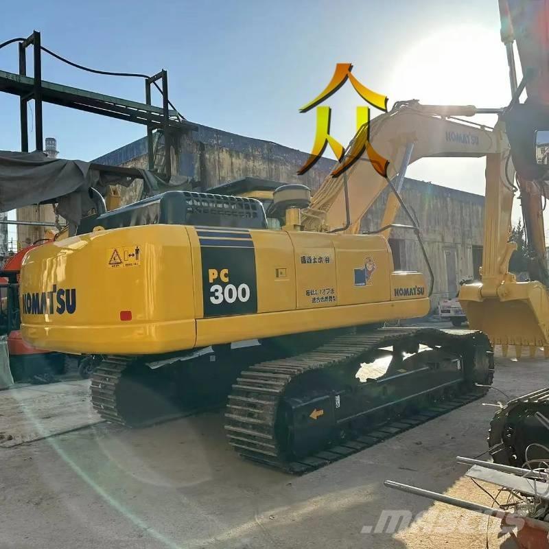 Komatsu PC 300 Bageri gusjeničari