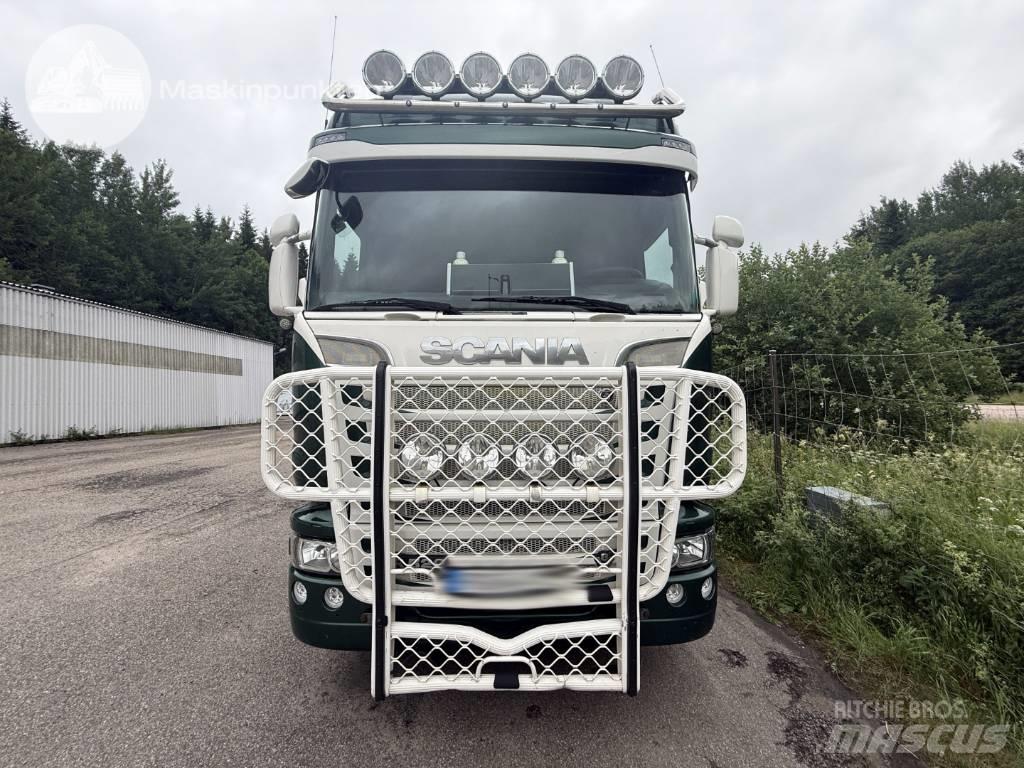 Scania R 520 LB Rol kiper kamioni s kukama za dizanje