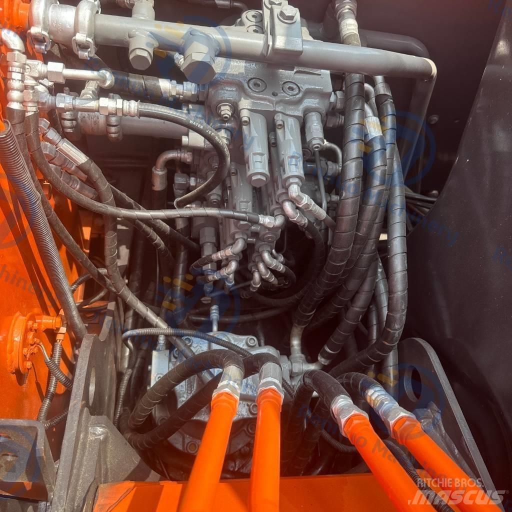 Hitachi ZX70 Bageri gusjeničari