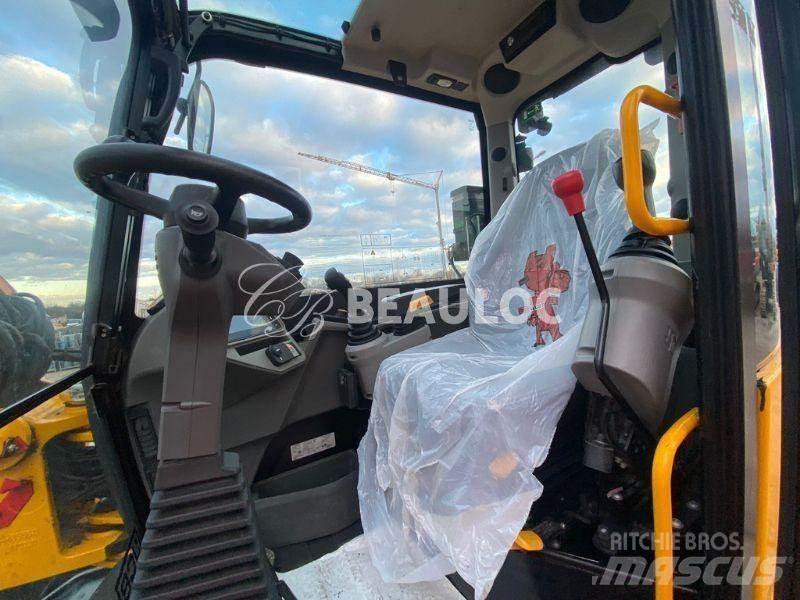 JCB HD 110 WT Bageri na kotačima